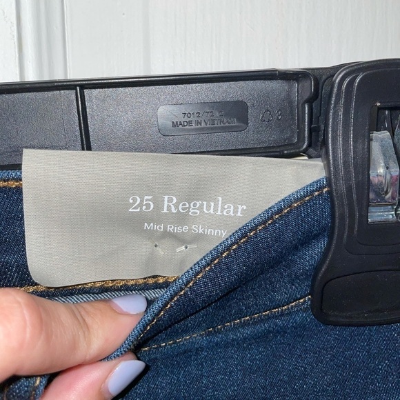 Everlane NWT Mid Rise Skinny Jeans Size 25 Reg - Picture 6 of 6